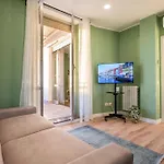 Penthouse Lux With Panoramic View